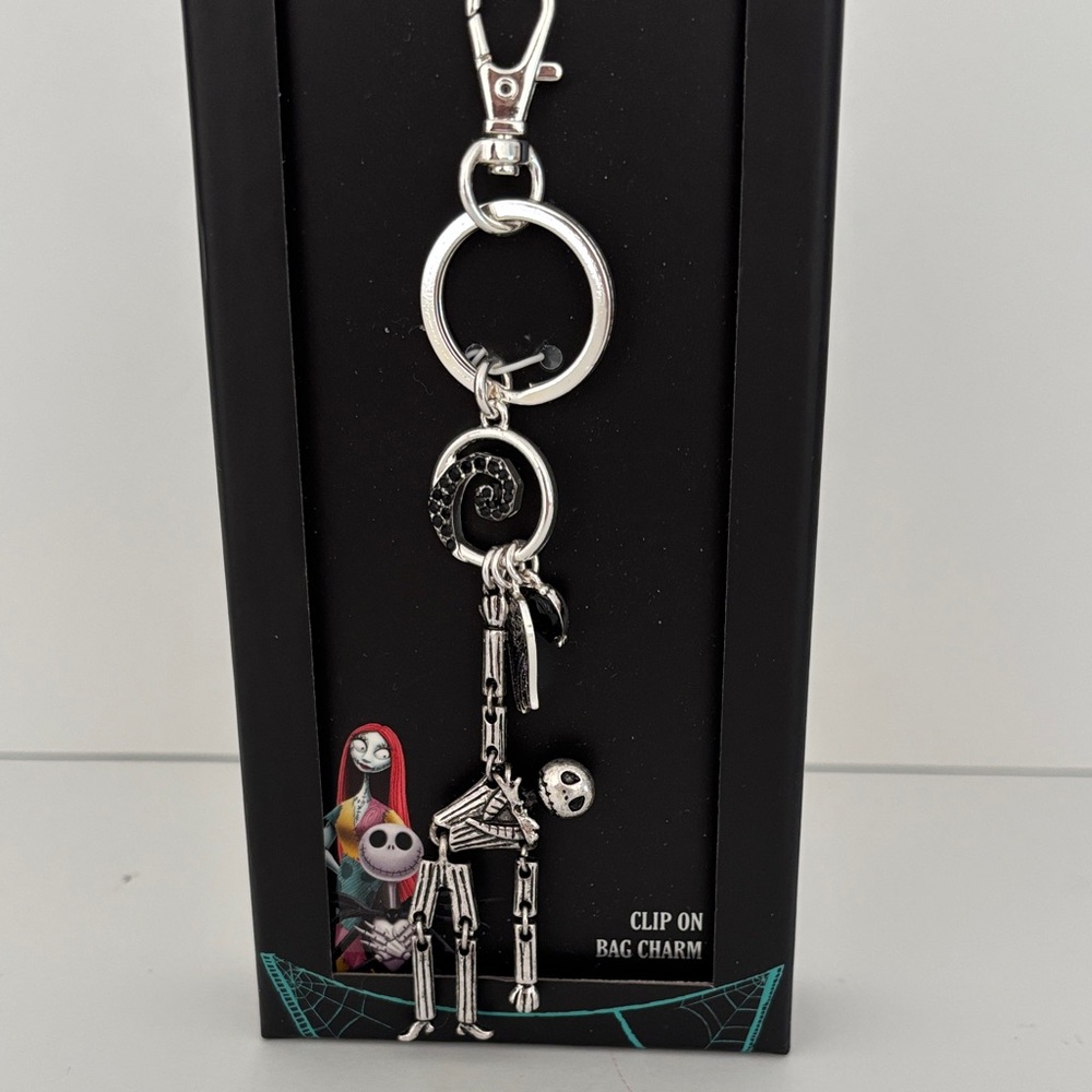 Disney The Nightmare Before Christmas Keychain - Picture 2 of 4